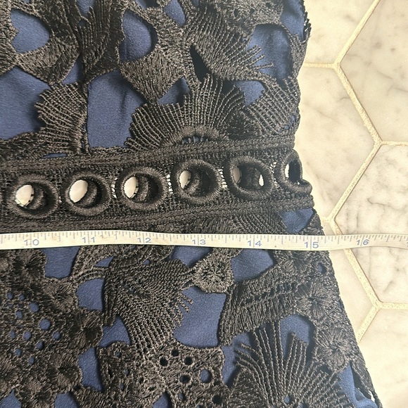 Sam Edelman Guipure Lace Strapless Dress with Built-in Bra - Picture 4 of 6